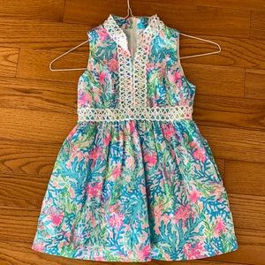 Lilly Pulitzer Franci size 7.